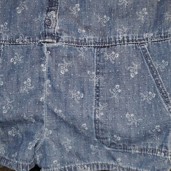 Baby Gap Jean Floral Print Romper Size 4T - Picture 6 of 14